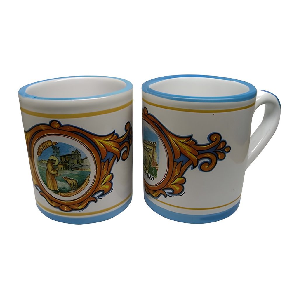 Bicchieri, boccali e mug in ceramica
